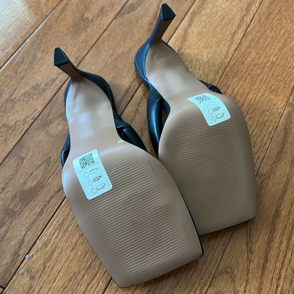 ASOS Sandals - Picture 3 of 4